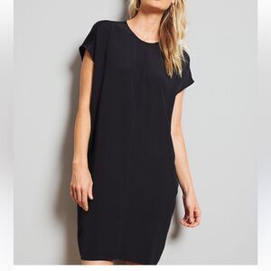 Kensie Shift Dress